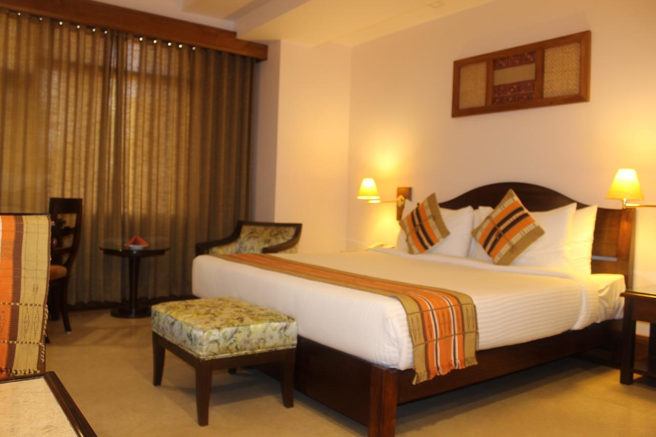 The Guwahati Address By Centre Point Exterior foto